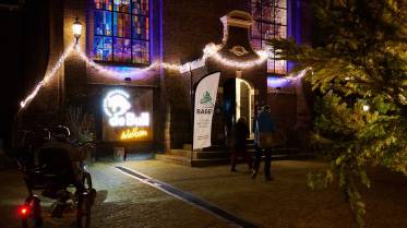 002-z7a041037__lr_original