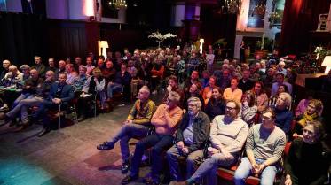 013-z7a041115__lr_original