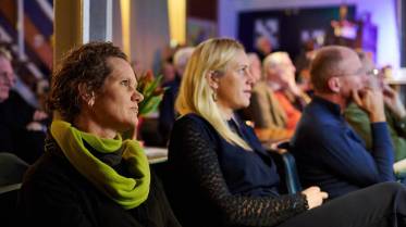 010-z7a041734__lr_original