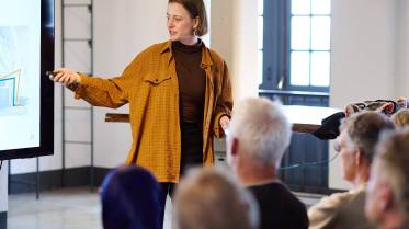 019-z7a042666__lr_original