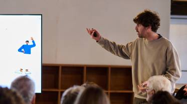 025-z7a042719__lr_original