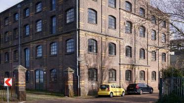 040-z7a042794__lr_original