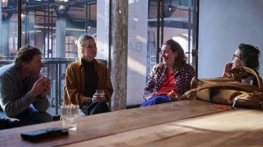 044-z7a042805__lr_original