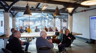 047-z7a042817__lr_original