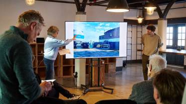 065-z7a042921__lr_original