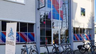 006-z7a043597__lr_original