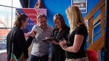 012-z7a043630__lr_original