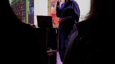 027-z7a043714__lr_original