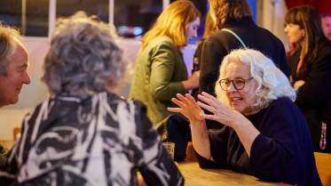 049-z7a043844__lr_original